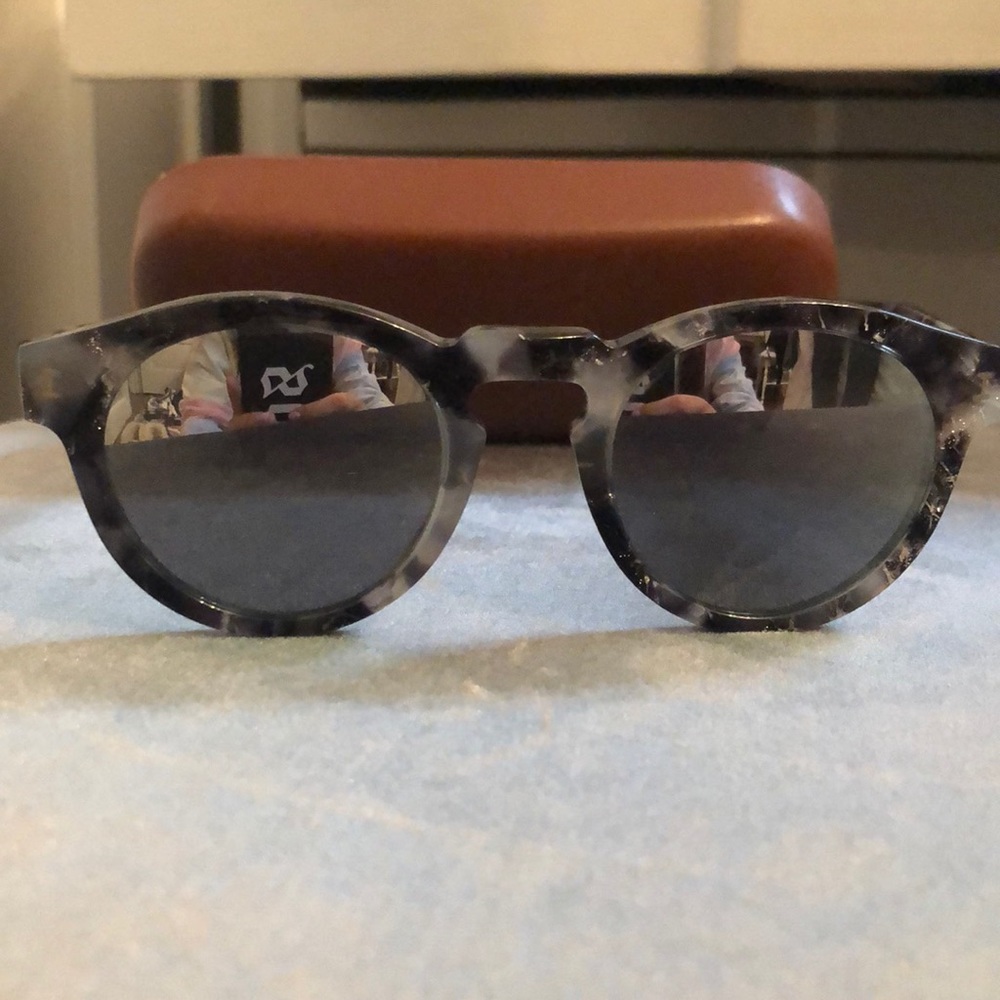 Illesteva sunglasses.